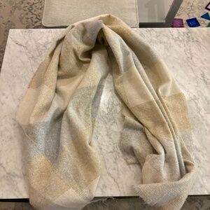 Old Navy cream and white plaid scarf
